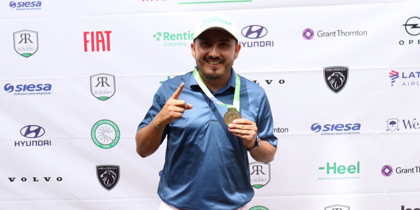 Sebastián Sarmiento campeón.jpg