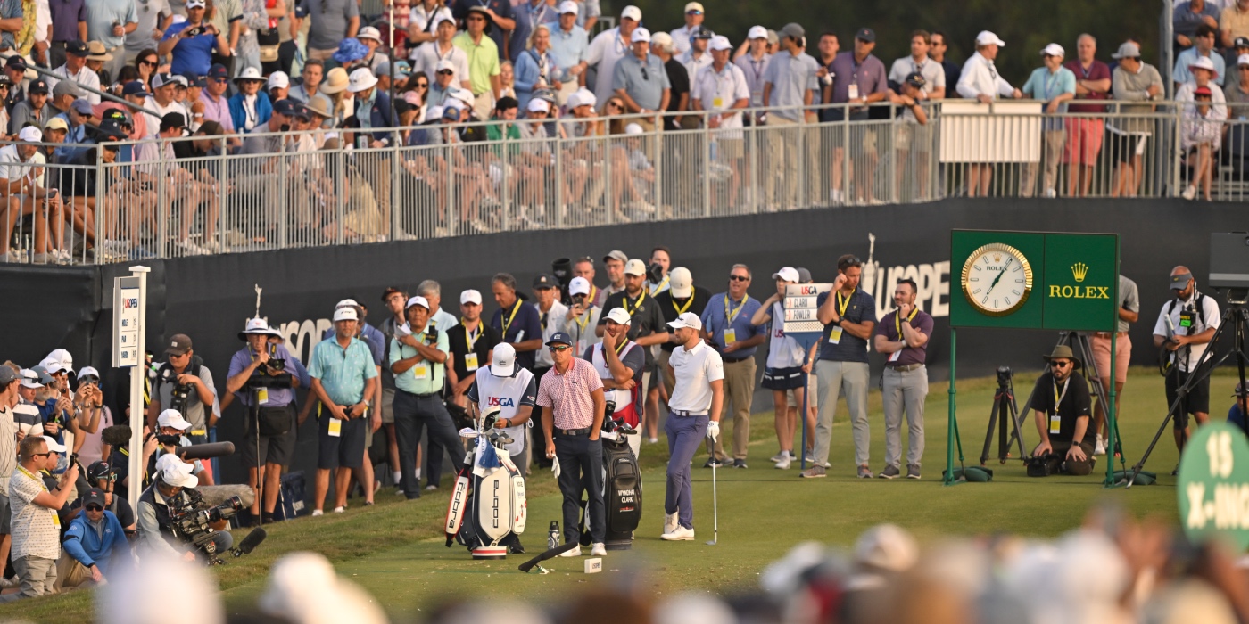 Rickie Fowler y Wyndham Clark.jpg